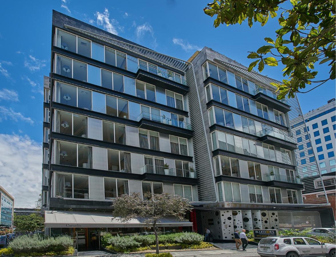 Hotel 100 Luxury Suites By Preferred Bogota Exterior photo The building of the Embassy of the United Kingdom in Bogotá
