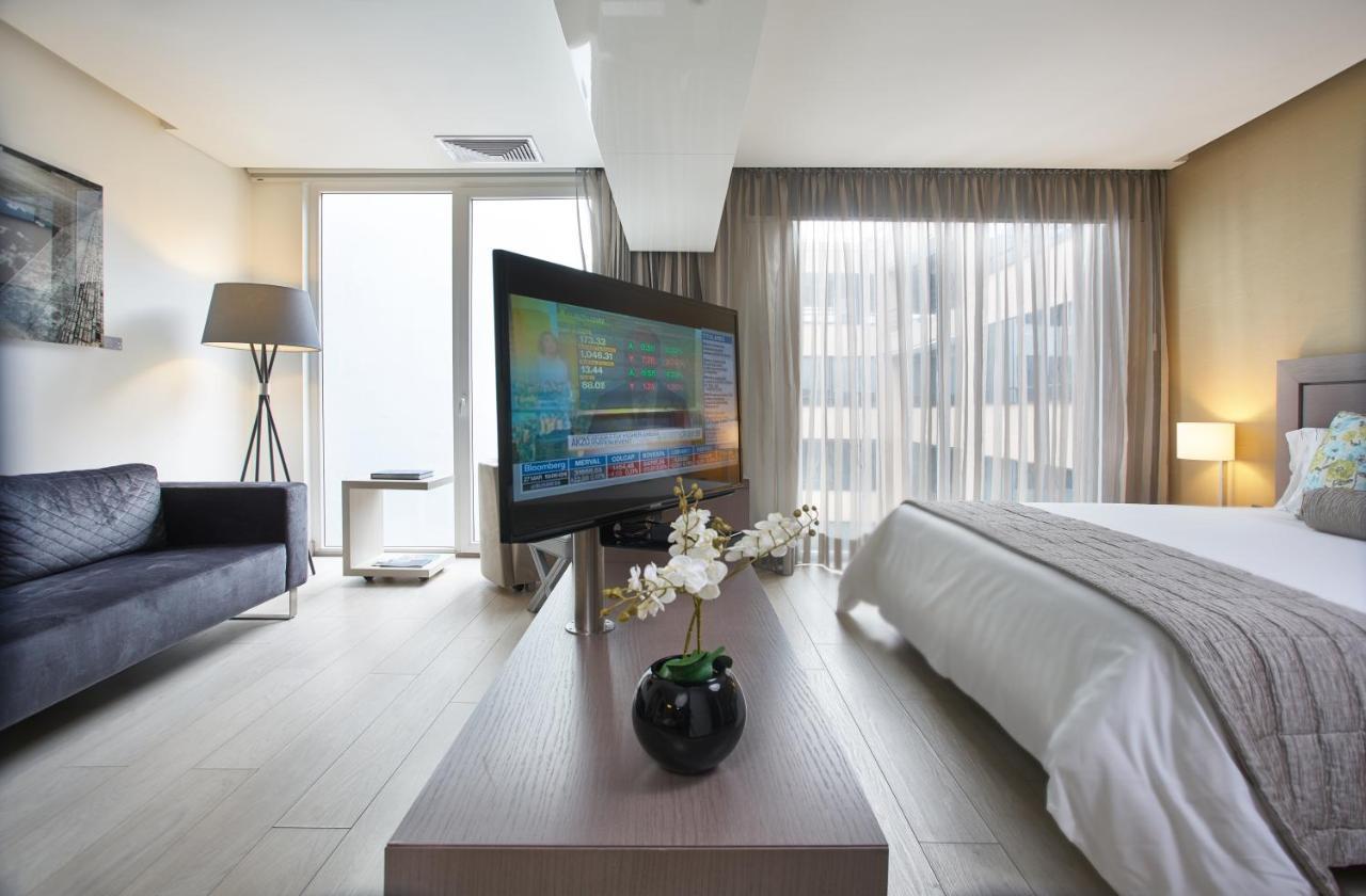 Hotel 100 Luxury Suites By Preferred Bogota Exterior photo A room at the hotel