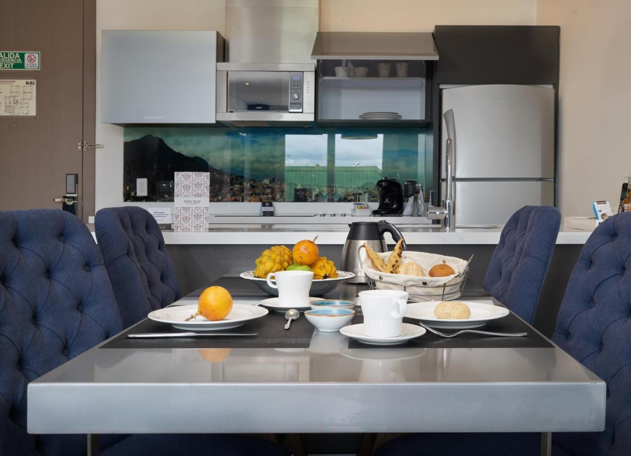 Hotel 100 Luxury Suites By Preferred Bogota Exterior photo A modern kitchen